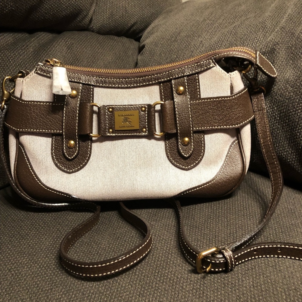 Burberry blue label 2 way bag - Picture 2 of 12